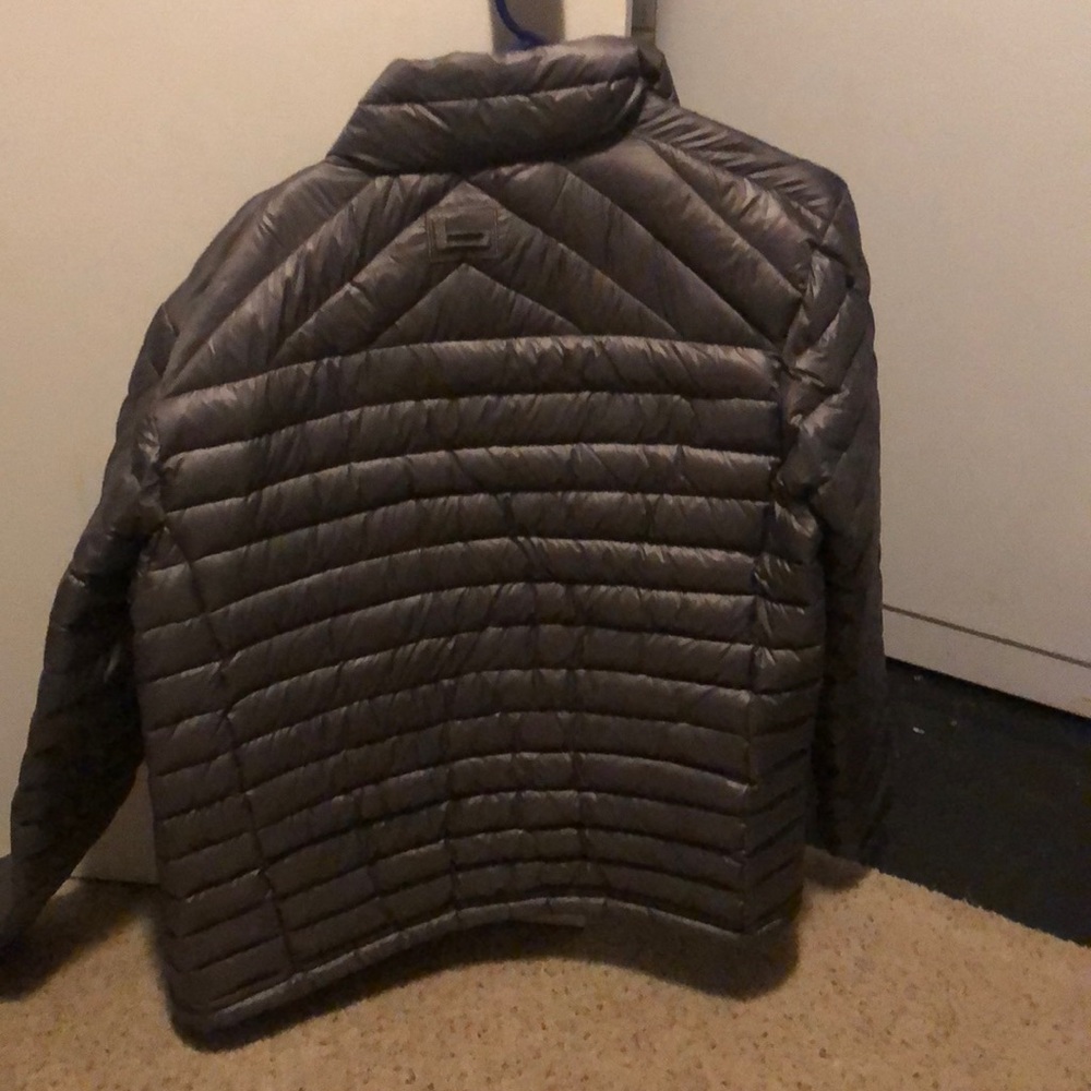 Banded Puffer Jacket - Picture 4 of 4